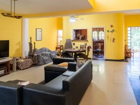 José Ingenieros 1000