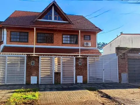 Departamento Duplex en Venta en Domingo de Acassuso al 5600