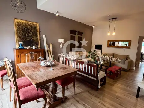 Duplex | Grand Bourg | Venta | 2 Hab.| 180 m2