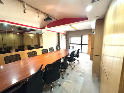 Oficina en Alquiler en San Nicolás, USD 1.000