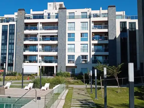 Julio Borda 900, Piso 3