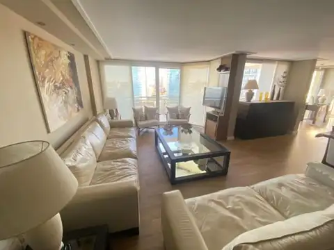 Departamento en Alquiler Temporal de 3 dormitorios