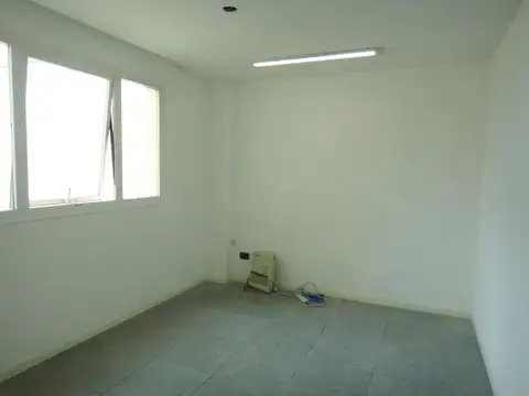 Oficina en Alquiler en Centro, $ 800.000