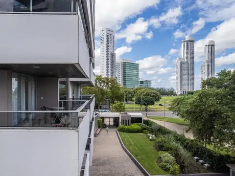 EN VENTA- DEPARTAMENTO DE UN DORMITORIO CON COCHERA- REFINERIAS