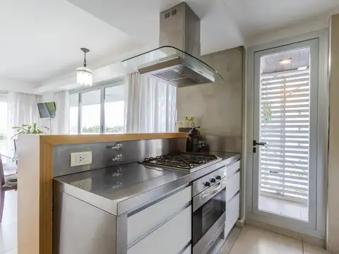 Departamento en Venta en Refinerias, USD 176.000