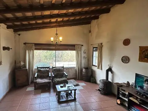 CASA EN VENTA EN RIO CEBALLOS CON PILETA