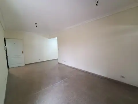 2 ambientes en alquiler en Barrio Naon impecable!