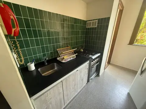 Departamento en Alquiler en Chacarita, USD 750