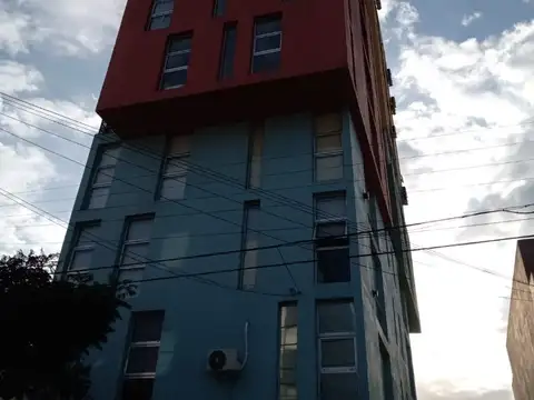 Calle 151 2000, Piso 10