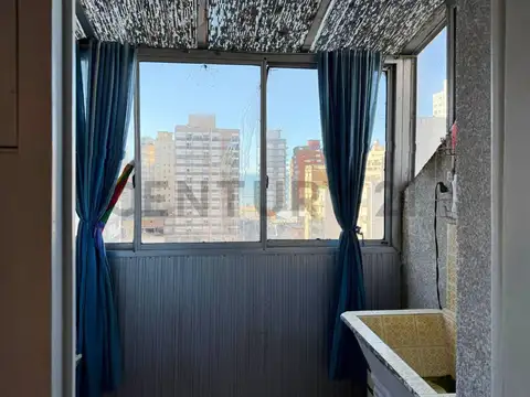 Venta de departamento 2 ambientes, a  200 metros del mar, Miramar.