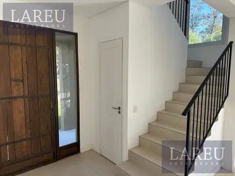 Casa en Venta - Santa Elena, Pilar del Este