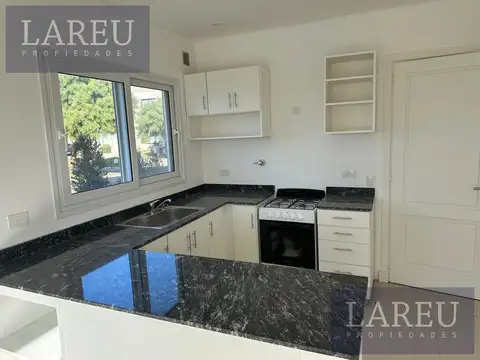 Casa en Venta en Pilar del Este - Santa Elena, USD 228.000