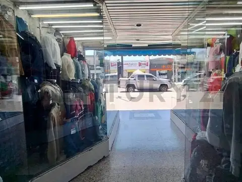 Simon Perez 4500, Piso 0