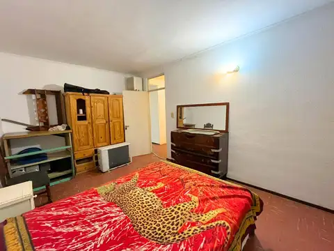 Depto Tipo Casa 5 ambientes con 1 baño