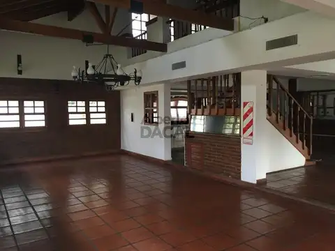 Local en Venta en Manuel B Gonnet, USD 1.000.000