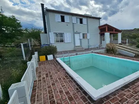 Avenida Bailon Bustos 300