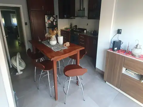 Casa en Alquiler en Remedios De Escalada, $ 950.000