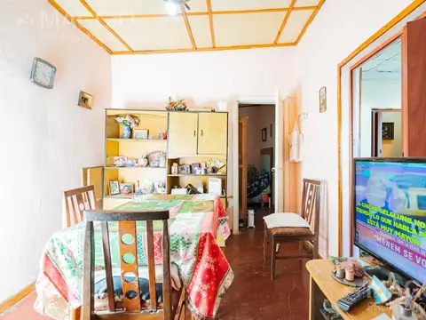 Casa 3 ambientes con 1 baño