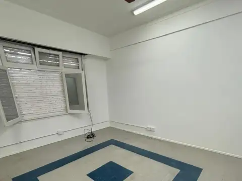 Depto Tipo Casa en Alquiler de 4 ambientes