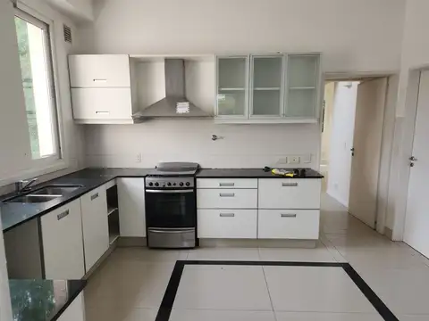Casa  en Venta en Bosque Chico, Escobar, G.B.A. Zona Norte