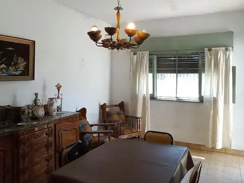 Depto Tipo Casa en Venta en Moron Norte, USD 63.000