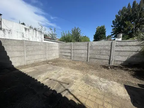 Depto Tipo Casa en Venta 60 años