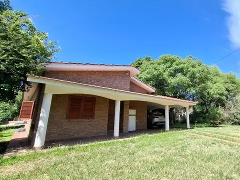 VENTA CASA 2 DORMITORIOS CON LOFT EN BIALET MASSE