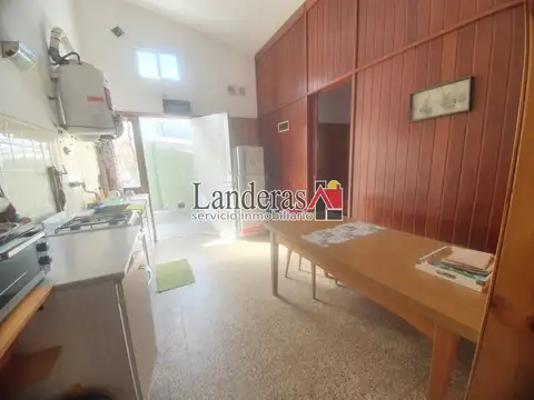 Casa PH 3 amb. - Una Cuadra del Mar - Todos los Servicios!