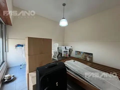 Depto Tipo Casa en Venta 50 años