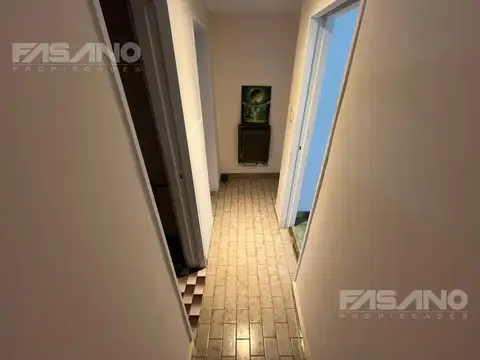 Depto Tipo Casa 4 ambientes con 1 baño