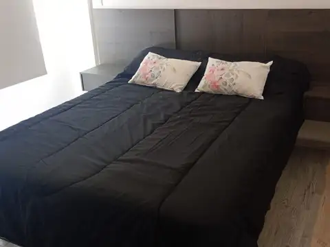 A ESTRENAR EN PLENO CENTRO CON COCHERA 