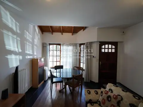 Depto Tipo Casa en Venta en Moron, USD 110.000