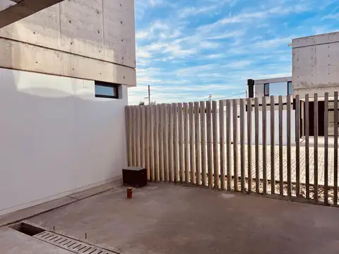 Casa en VENTA el Quimilar City bell