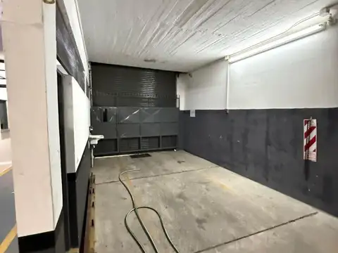 Galpon en Venta en Quilmes, USD 1.300.000