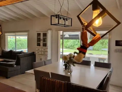 Casa en Venta en Haras Santa Maria, USD 235.000