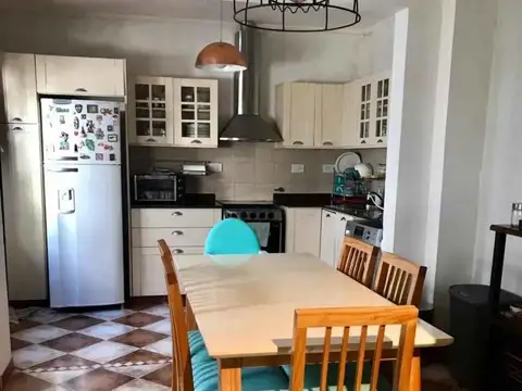 Casa en Venta en Castelar, USD 145.000