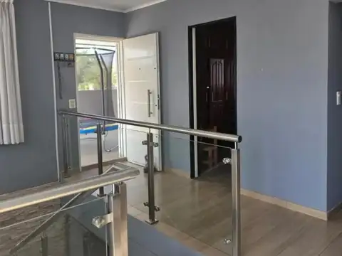 Casa 7 ambientes con 6 baños