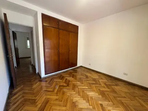 Departamento en Alquiler 48 años