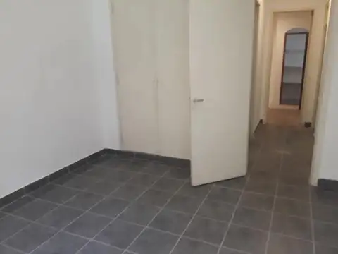 PH EN VENTA DOS AMBIENTES CON PATIO