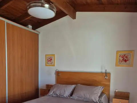 Depto Tipo Casa en Venta con 1 cocheras