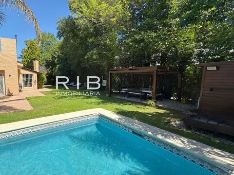 Casa 3 ambientes con 2 baños