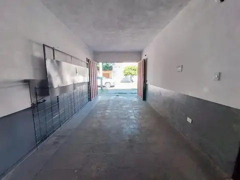 Galpon en Venta en Bella Vista, USD 82.000