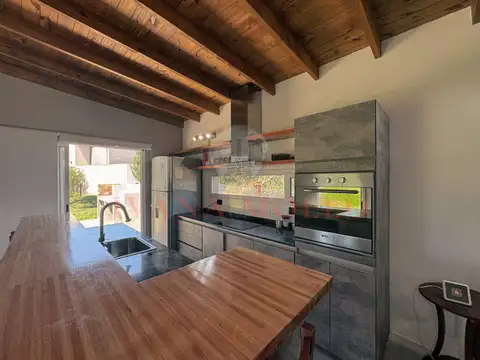 Casa en Alquiler Temporal en Pinamar, USD 2.500