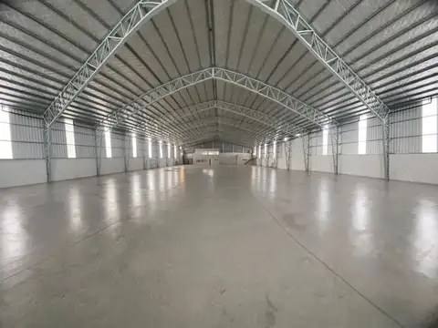 Galpon en Venta 57  mts Fondo