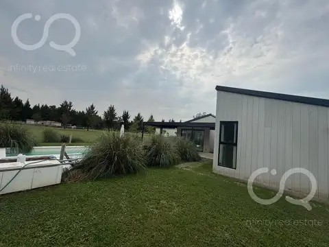 Casa en Venta en Fincas de San Vicente, USD 140.000