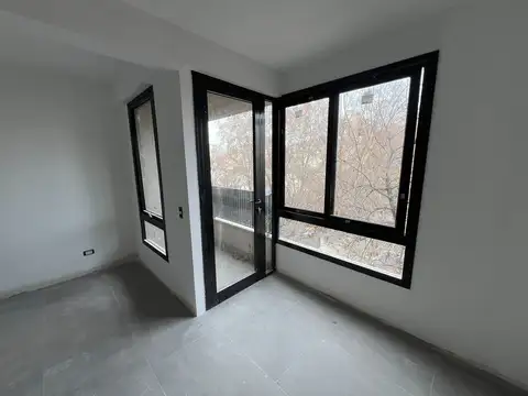 Departamento en Venta al E