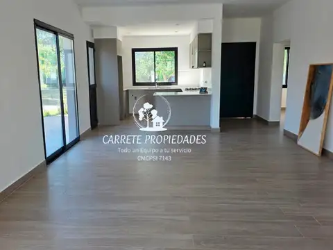 Casa 5 ambientes con 3 baños