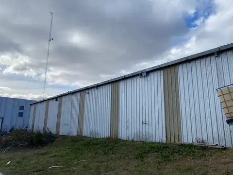 Cuyo Nº2170 esq Buenos Aires