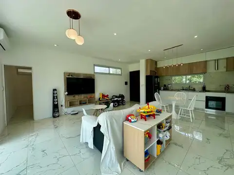 Casa en Venta en Piñero, USD 169.000