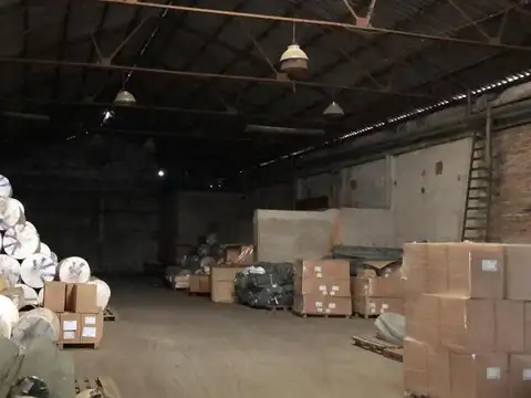 Galpon en Venta en Lanus, USD 3.700.000